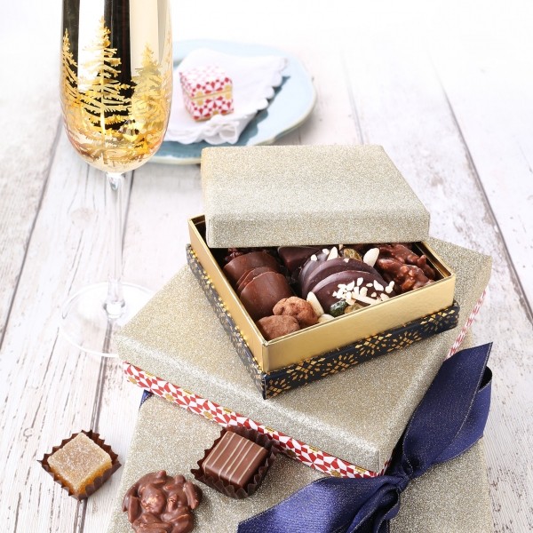 coffret prestige - chocolats, macarons & chardons - 18 pièces